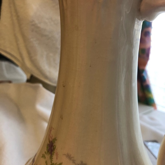 Vintage ivory and pink ceramic ornate pitcher shabby chic - Picture 14 of 15